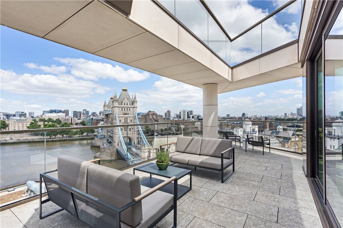 penthouse for sale in Tudor House, One Tower Bridge, Duchess Walk