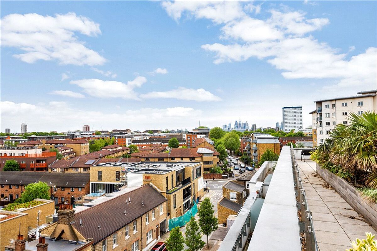 flat for sale in Altius Apartments, 714 Wick Lane, Bow, London, E3