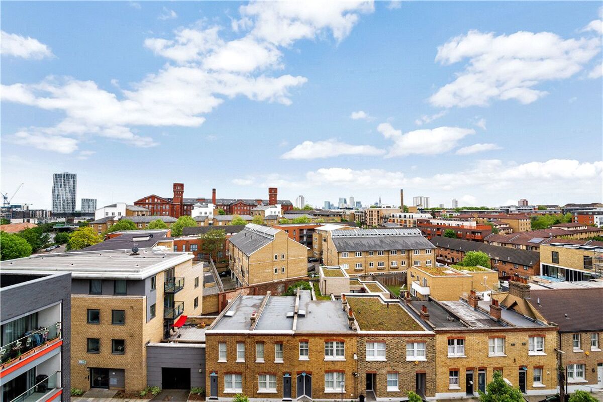 flat for sale in Altius Apartments, 714 Wick Lane, Bow, London, E3