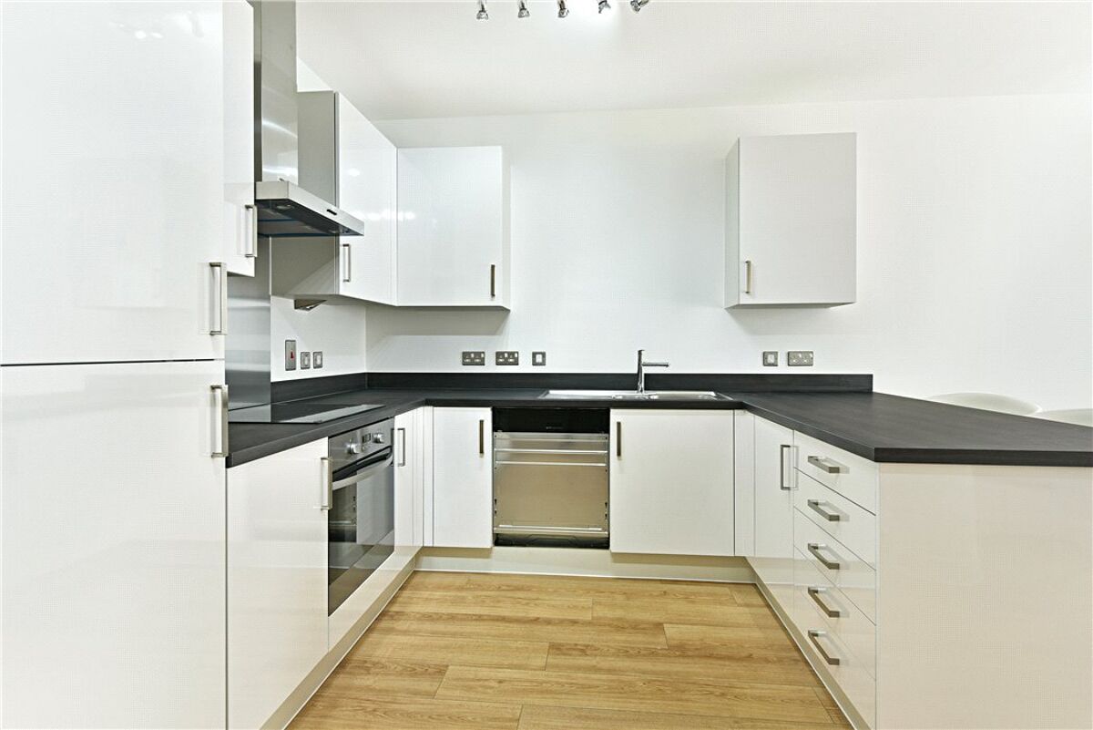 flat for sale in Eddington Court, 1 Silvertown Square, London, E16