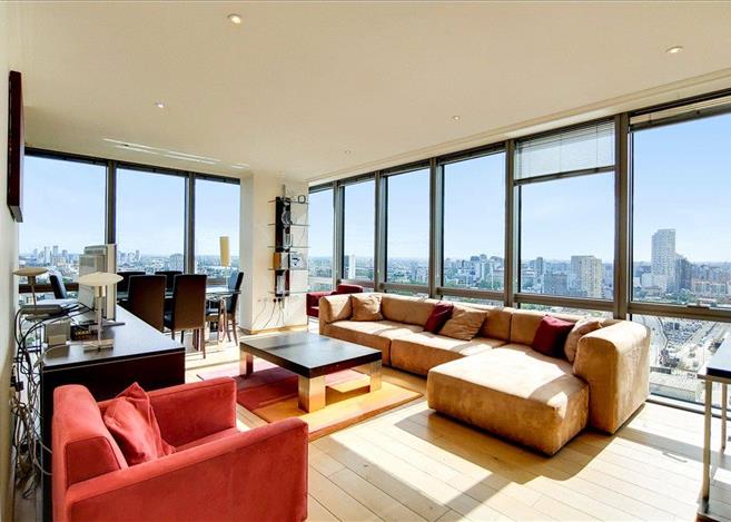 Flat For Sale In West India Quay 26 Hertsmere Road London