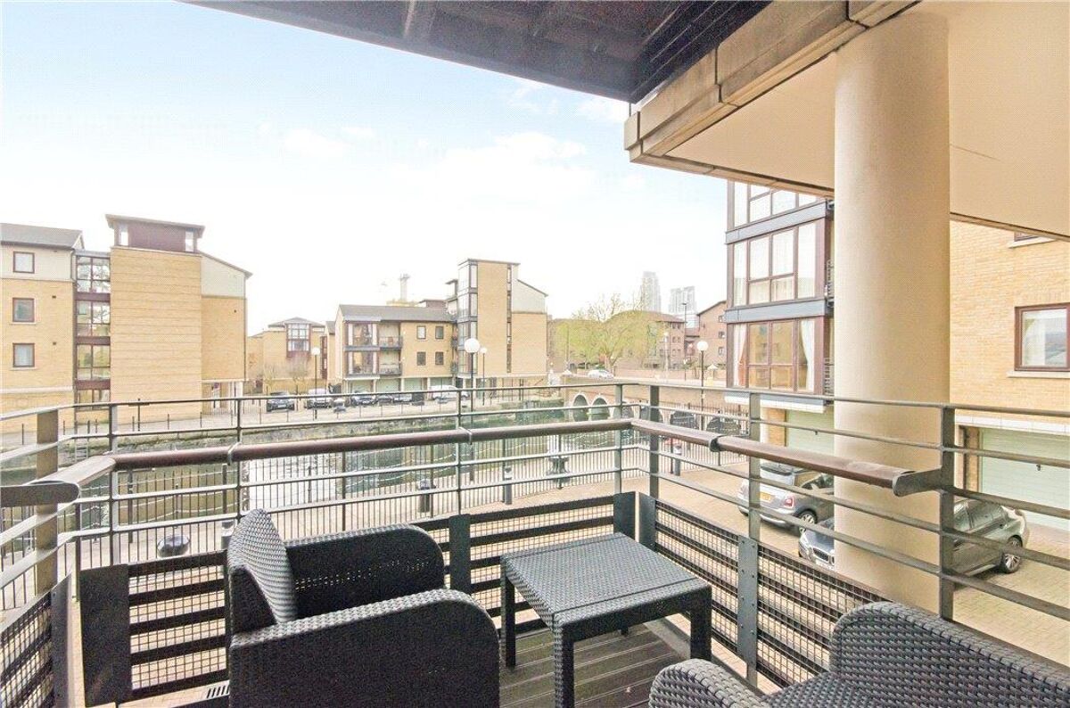 flat for sale in Arran House, Raleana Road, London, E14 CNW190152