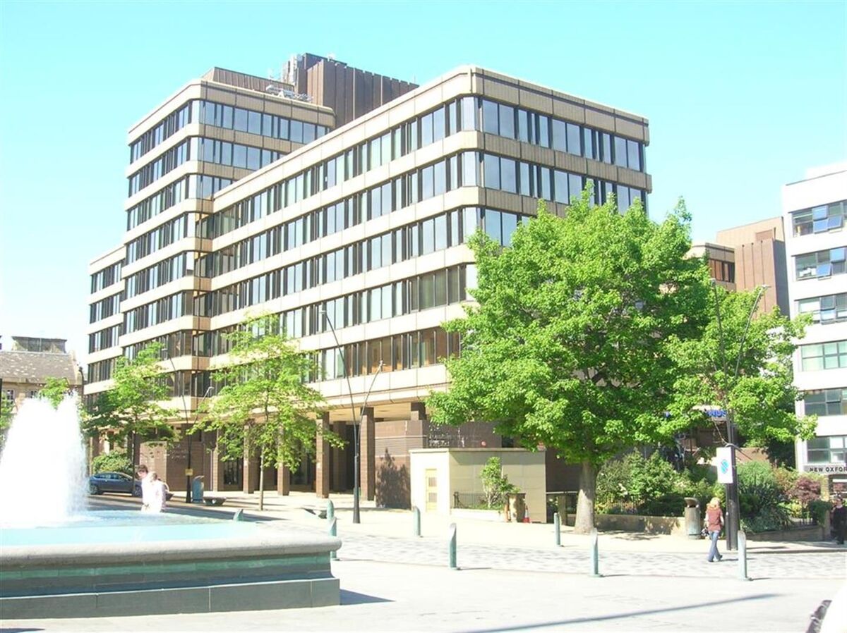 To Let - Centrally Located Office Accommodation Situated Immediately Adjacent to the City Hall