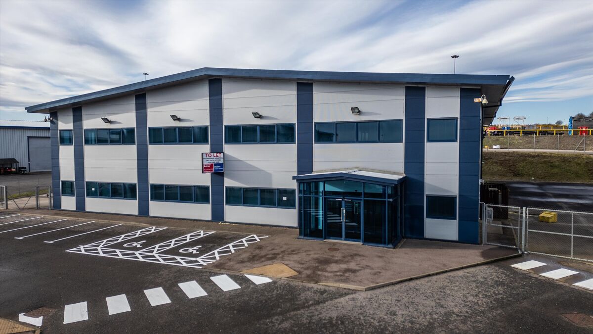 Detached newly refurbished industrial unit with offices and secure yard within ETZ, Altens