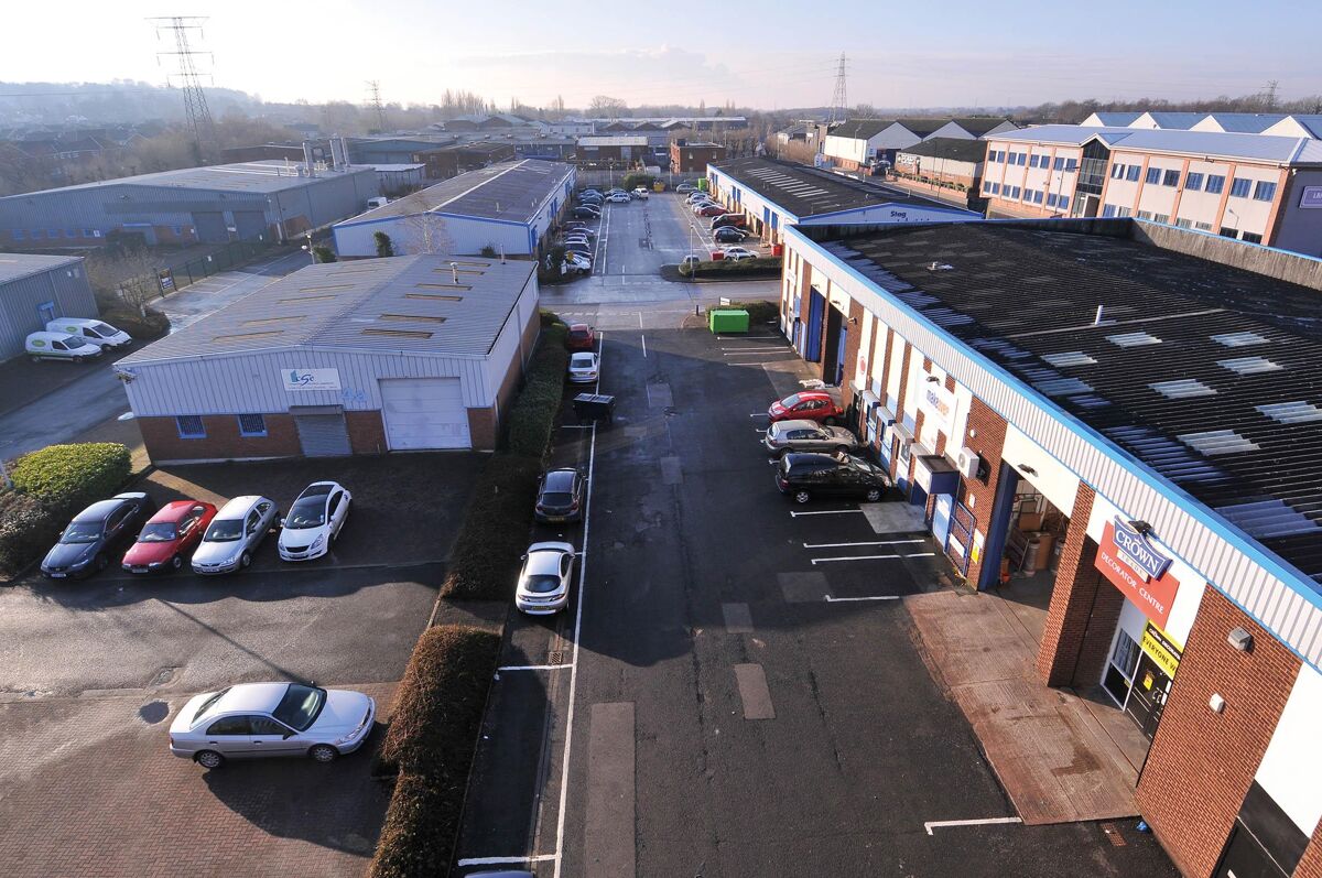 Industrial/Distribution to rent in Atlantic Road, Stag Industrial