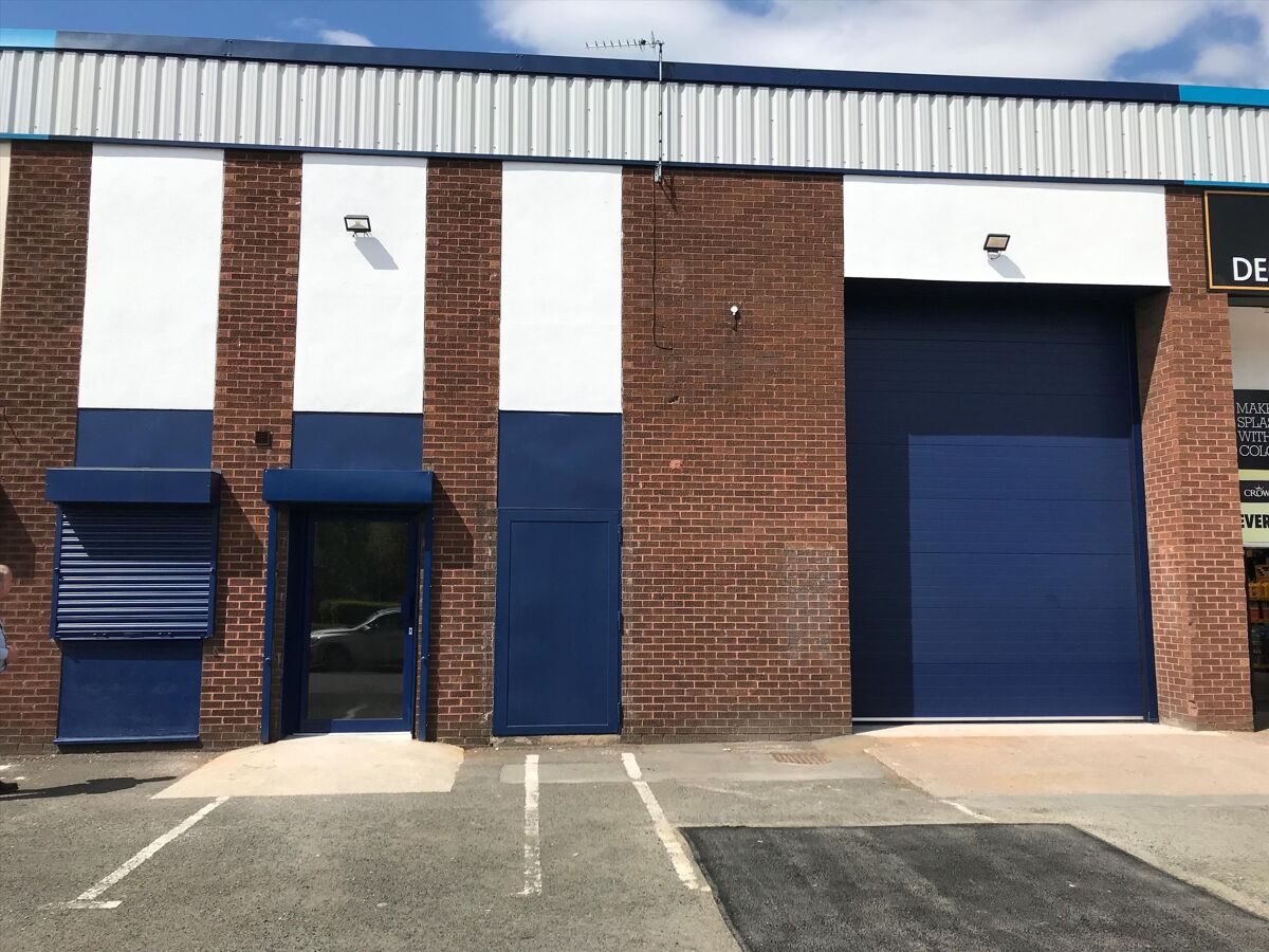 Industrial/Distribution to rent in Atlantic Road, Stag Industrial