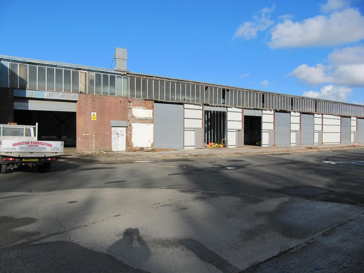 Industrial/Distribution to rent in Bailey House, 1 5, Stargate