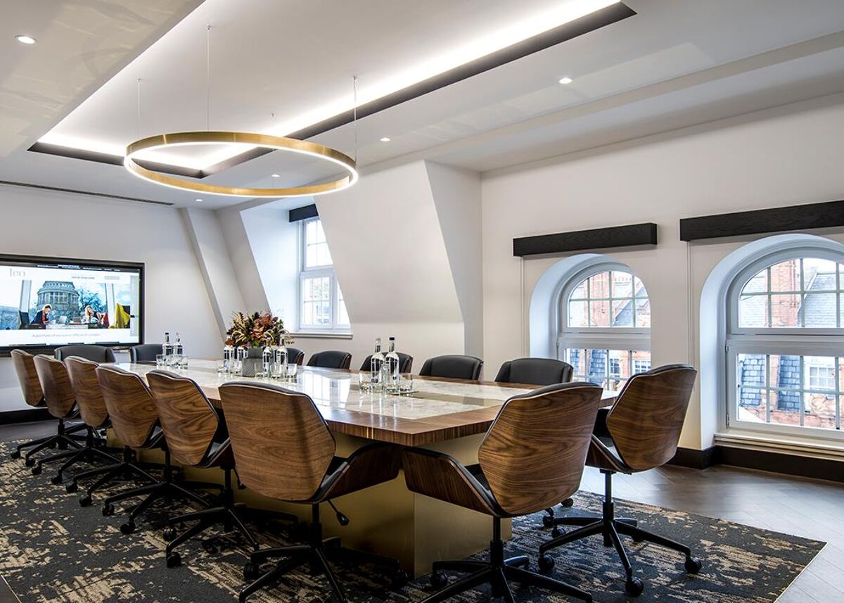 This newly refurbished Mayfair development has plenty of natural light and offers a selection of offices, meeting rooms, bike storage and a private roof terrace with views over the West End.