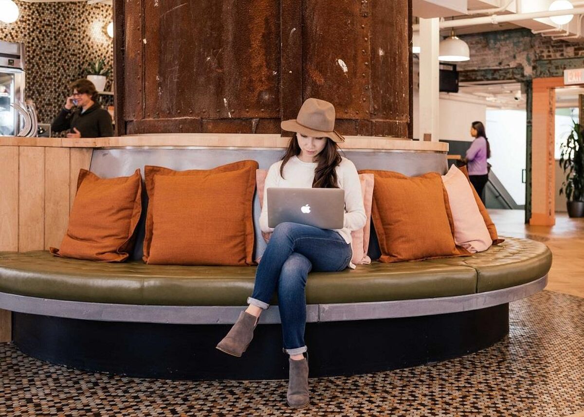 This dog friendly workspace is designed to promote productivity and offers co-working, private offices, conference rooms, as well as social events and is not far from Liverpool Street station.