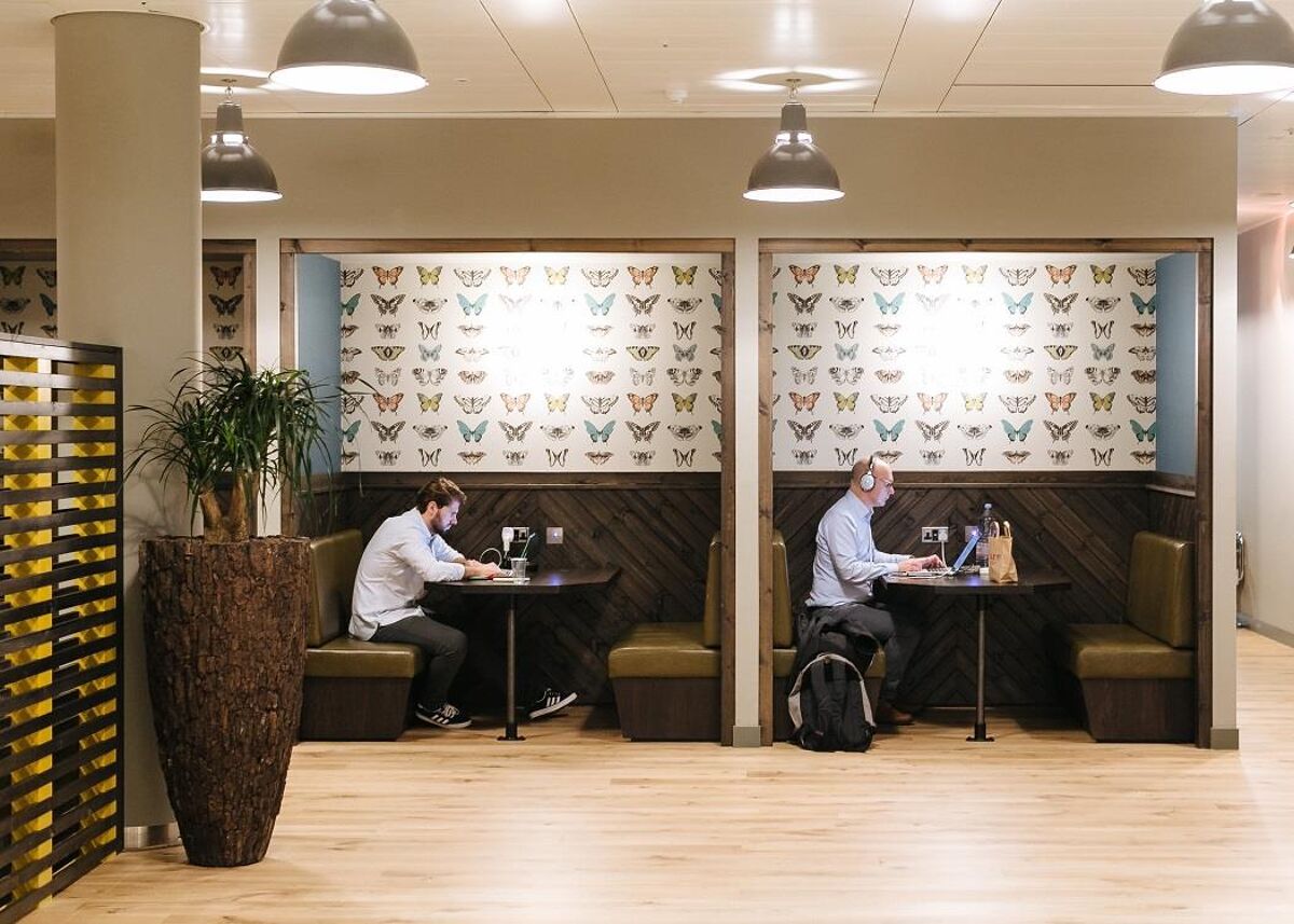 This new building near Moorgate station offers dog friendly co-working space with dedicated desks, hot desks, private offices, bike storage, showers, a cafe and a terrace with impressive views.