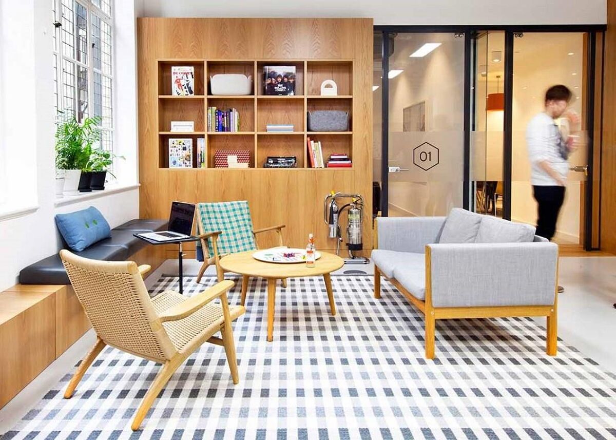 The building is located in sight of Edinburgh Castle and offers offices, superfast Wi-Fi, co-working space, meeting rooms and networking events, all just a ten-minute walk from Haymarket rail station.