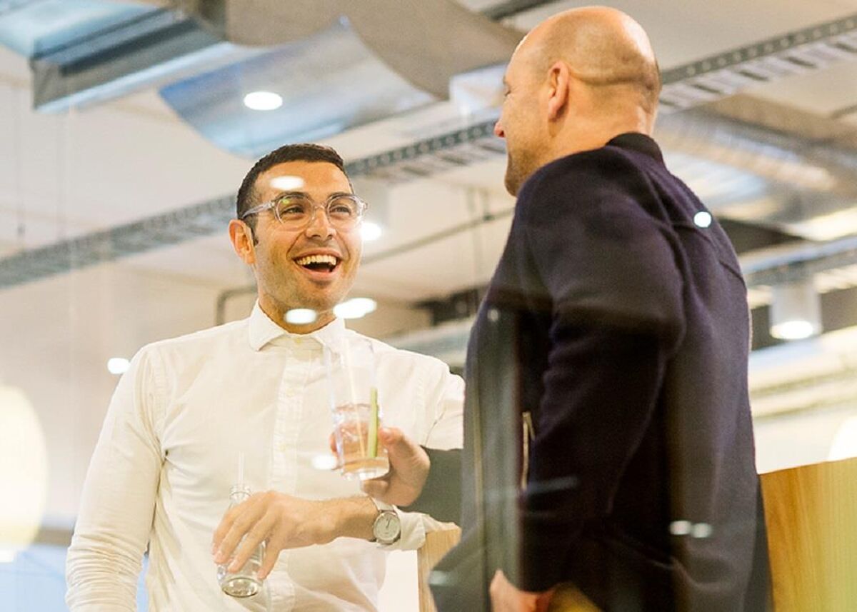 The building sits in a serene landscaped setting and has co-working space, private offices, meeting rooms, a cafe and after-work events, all just fifteen minutes’ walk from Gerrards Cross station.