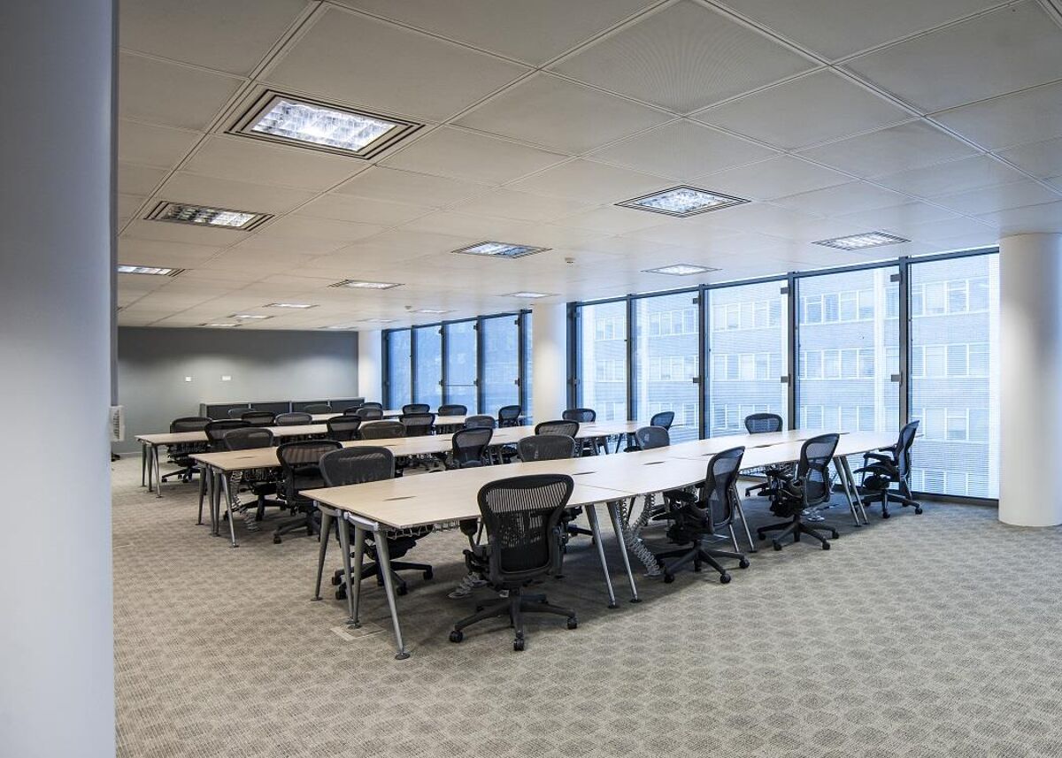 This eye-catching building offers four floors of contemporary office space with full admin support, meeting rooms, breakout areas and a roof terrace, all a one-minute walk from Goodge Street tube.