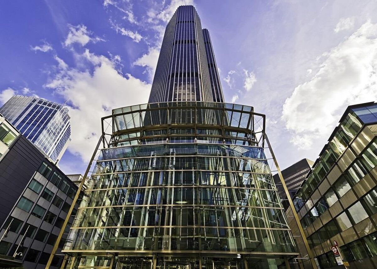 Rent office in London Bank Old Broad Street