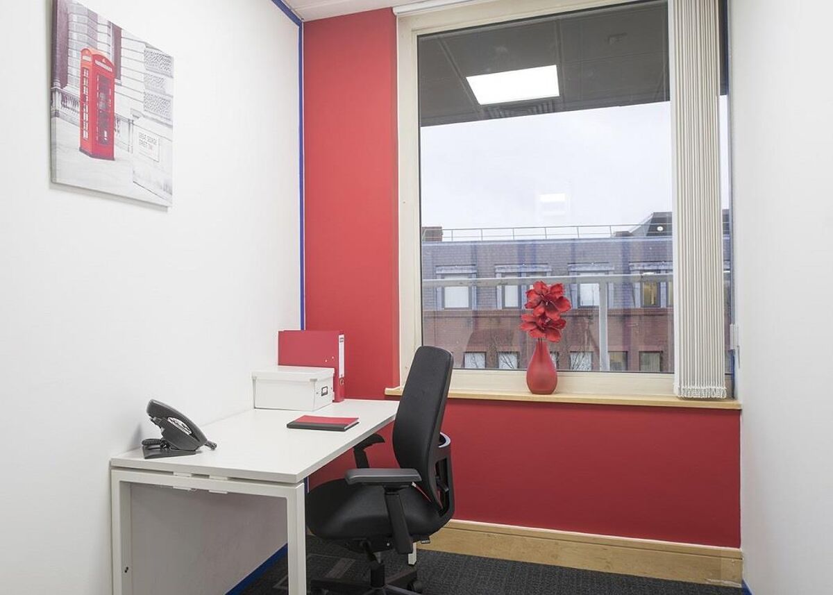 The grade-A building is at a prominent location in the town and has fully serviced offices, meeting rooms, co-working as well as onsite parking and is just seven minutes’ walk from Staines station.