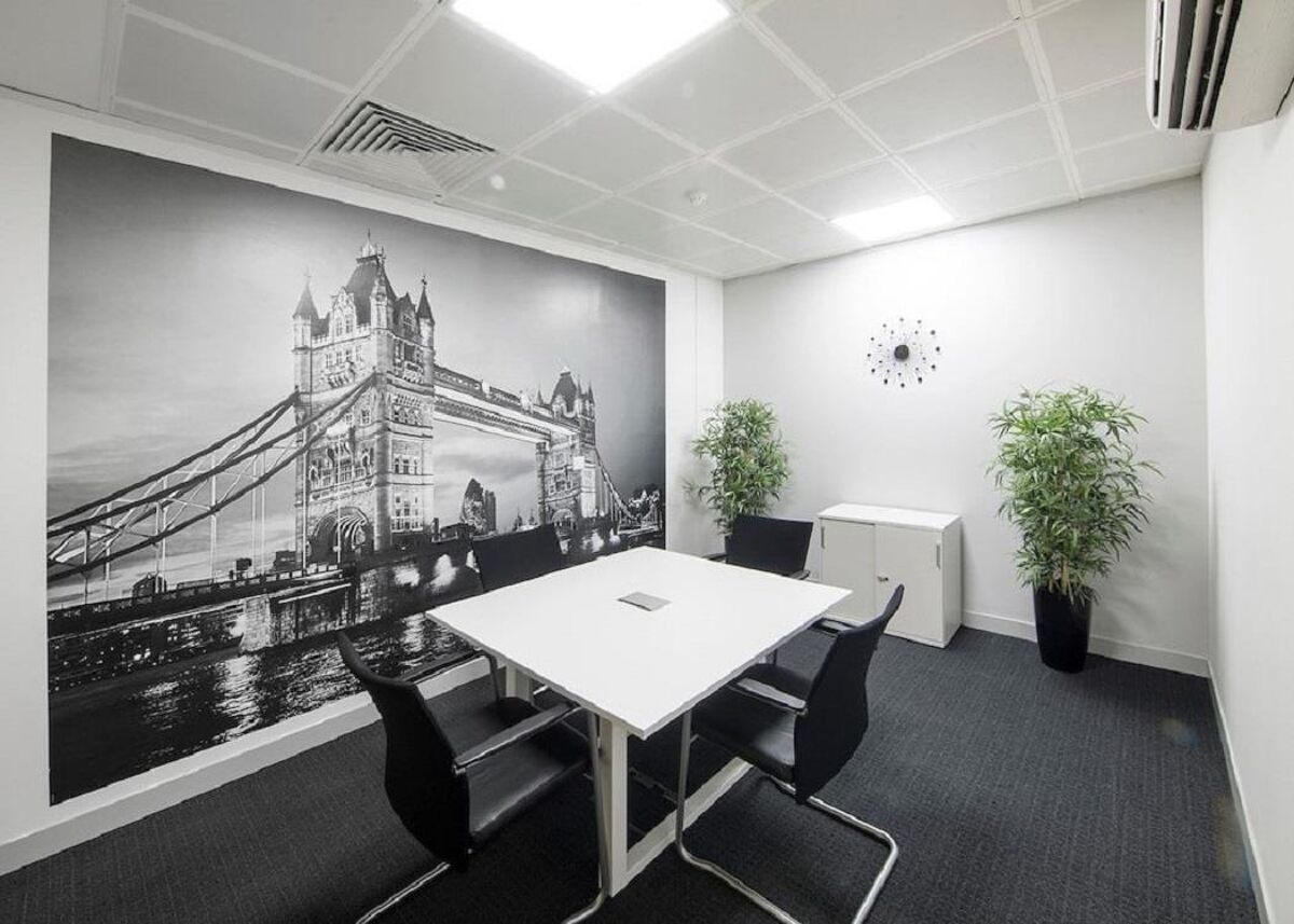 The workspace is located in one of Bracknell's most prominent buildings and on offer are offices, reception, co-working space, meeting rooms as well as admin support and is close to transport links.