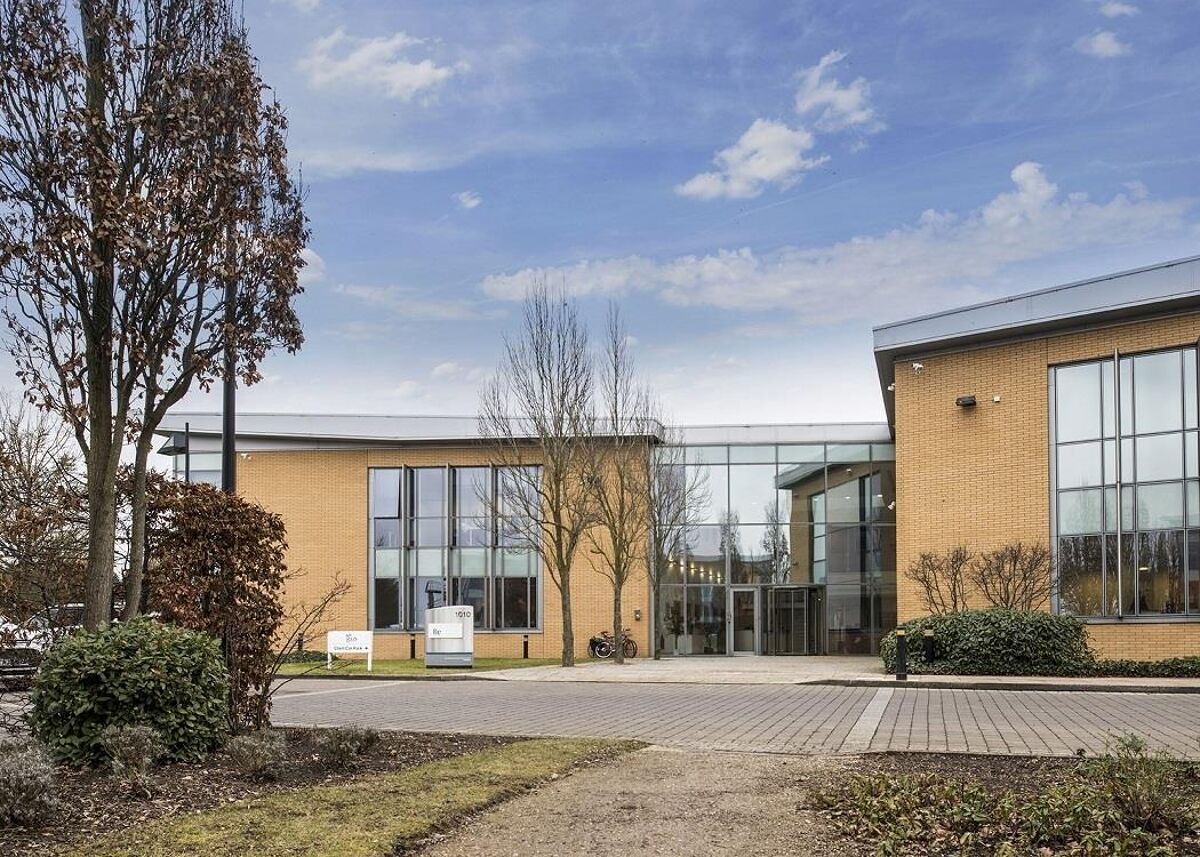 The building boasts a double-height lobby and glass ceiling and has offices, reception, co-working space, meeting rooms as well as admin support, and all just nine miles from Cambridge city centre.