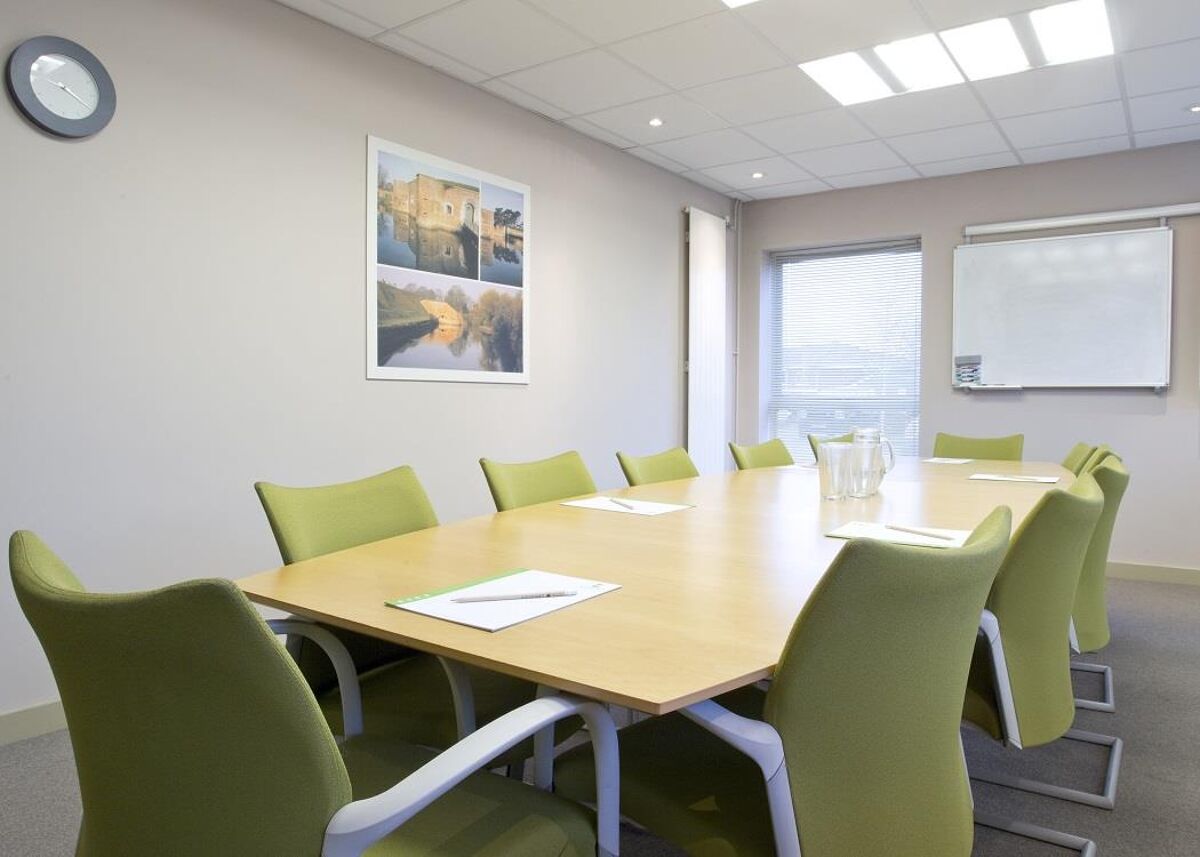 The centre boasts impressive views from its offices, and has a range of workshops, studios and offices as well as reception, meeting rooms and virtual offices and is located on the A32 Fareham Road.