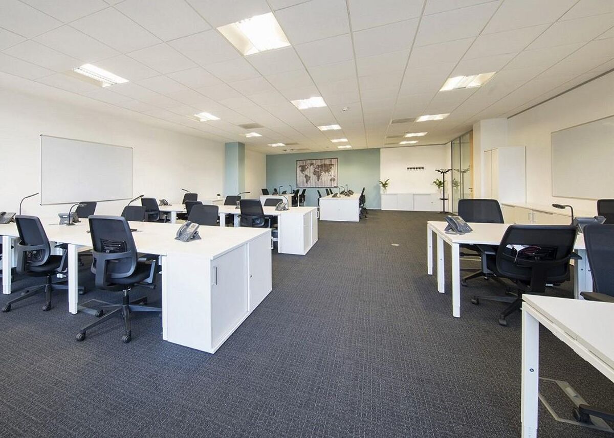 The building boasts views over the award-winning Forbury Gardens and has a staffed reception, offices, co-working, meeting rooms, kitchen and admin support, just a few minutes from Reading station.