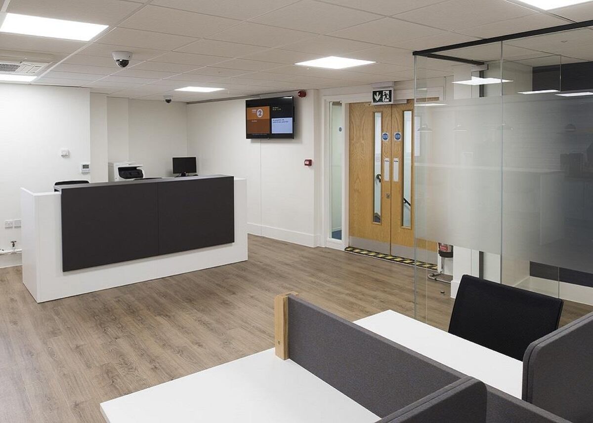 This centrally located business centre overlooks Market Square and has a staffed reception, offices, co-working, meeting rooms, kitchen and admin support ,  just twelve minutes from Salisbury station.