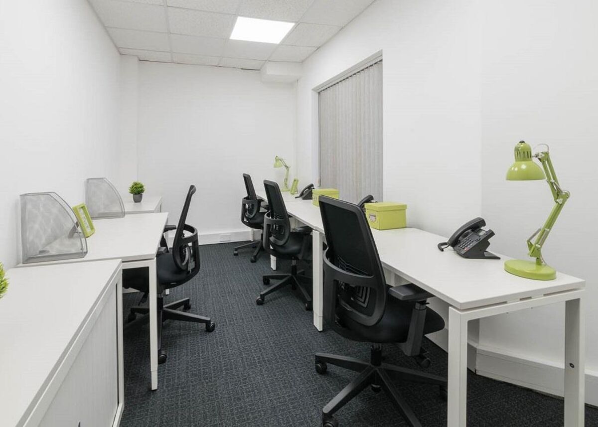 The building is located on the outskirts of York City Centre, and on offer is a staffed reception, offices, co-working, meeting rooms, kitchen with tea and coffee making facilities and admin support.