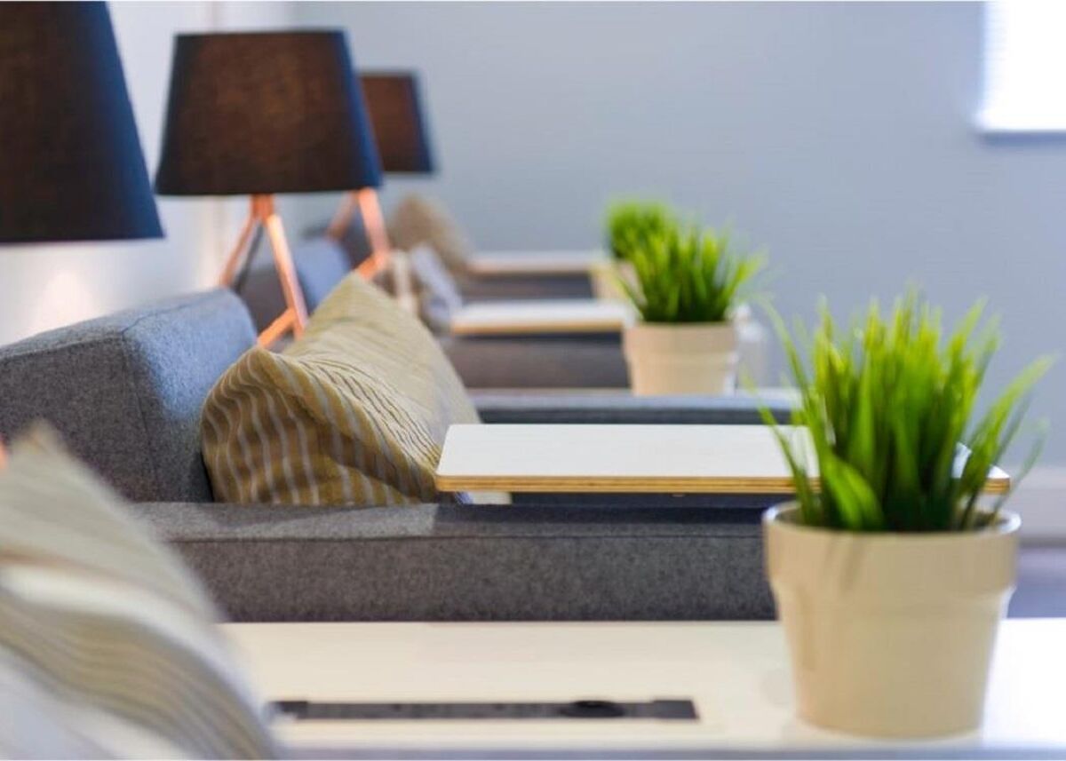 This shared workspace is located at the Roadchef Chester motorway services and offers a walk-in business lounge, meeting rooms, secure business quality Wi-Fi, print/scan facilities and free parking.