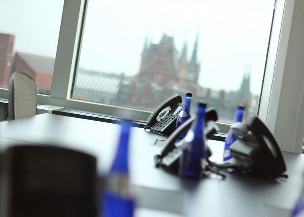 The building is moments from Euston station and offers serviced offices, meeting rooms with AV equipment, reception, a large roof terrace with seating area as well as an onsite canteen and gym.