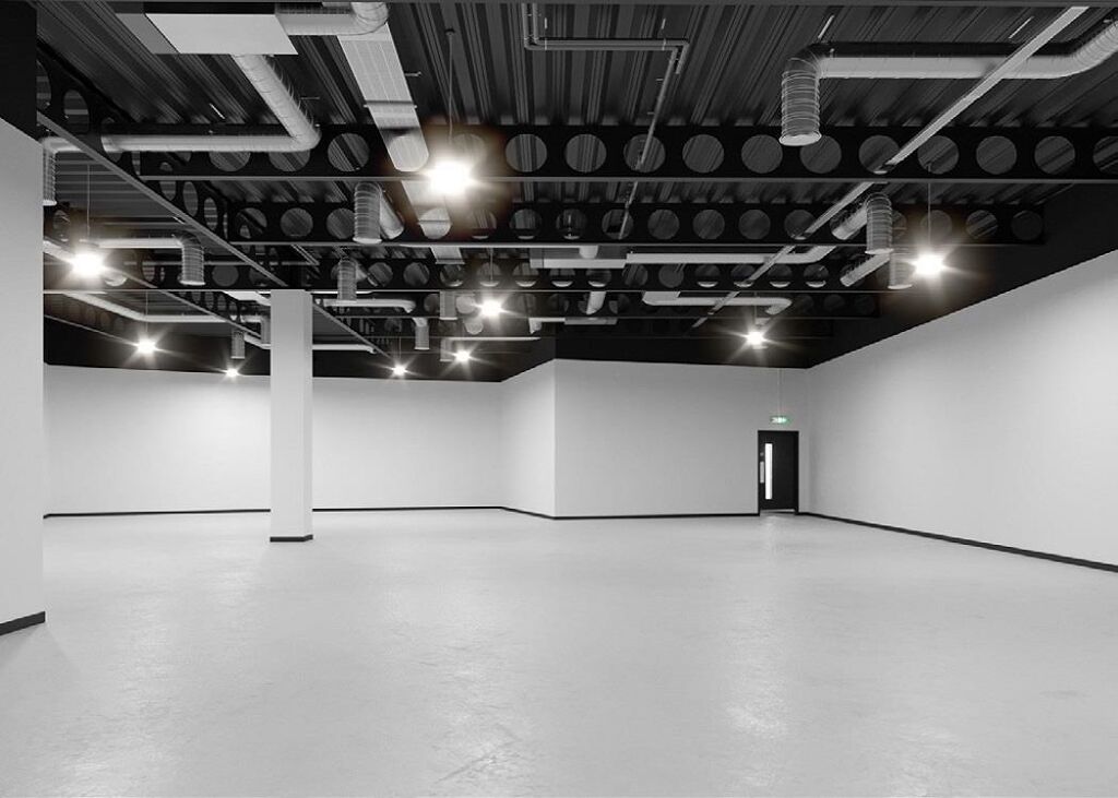 Image of The Stage Door, Majestic, City Square, Leeds, LS1 2HT