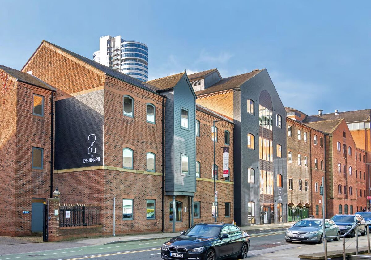 To Let - Final open plan suite remaining of 8,696 sq ft.