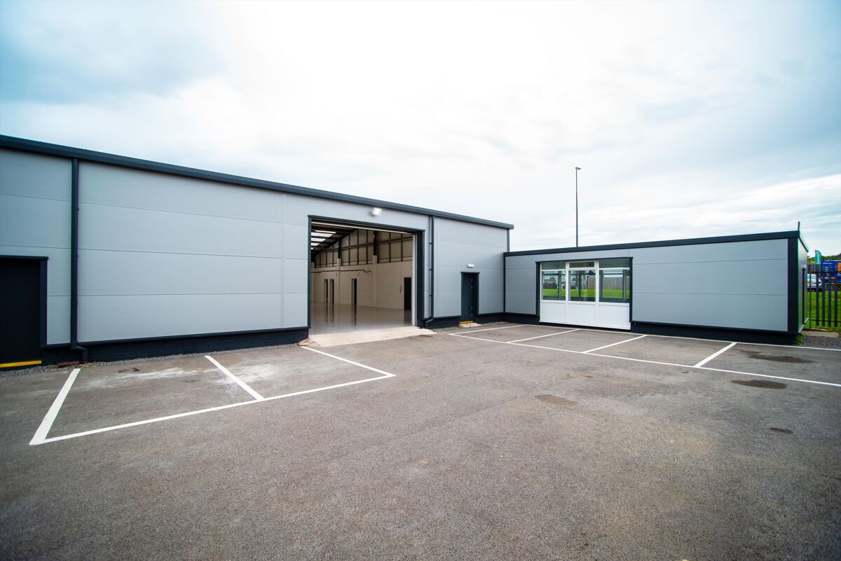 Industrial/Distribution to rent in Unit B1 Stover Trading Estate, Yate