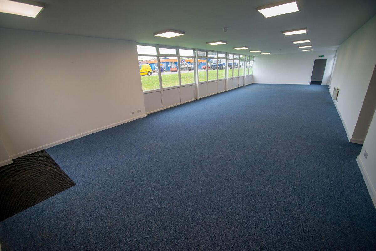 Industrial/Distribution to rent in Unit B1 Stover Trading Estate, Yate