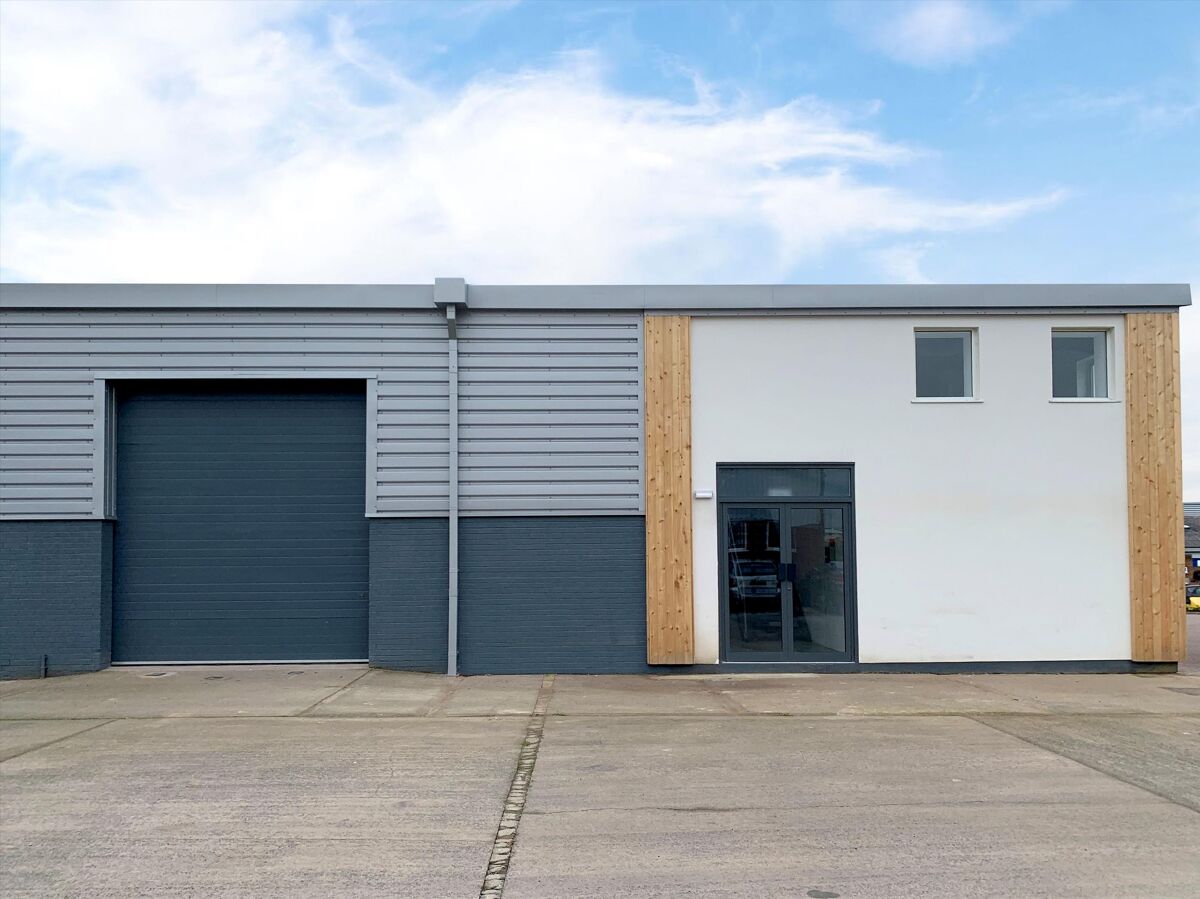 Industrial/Distribution to rent in Unit 2 Bamfurlong Industrial Park