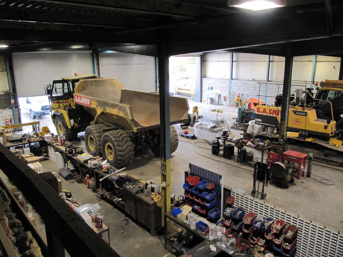 Industrial/Distribution to rent in 4 Throckley Way, Middlefields