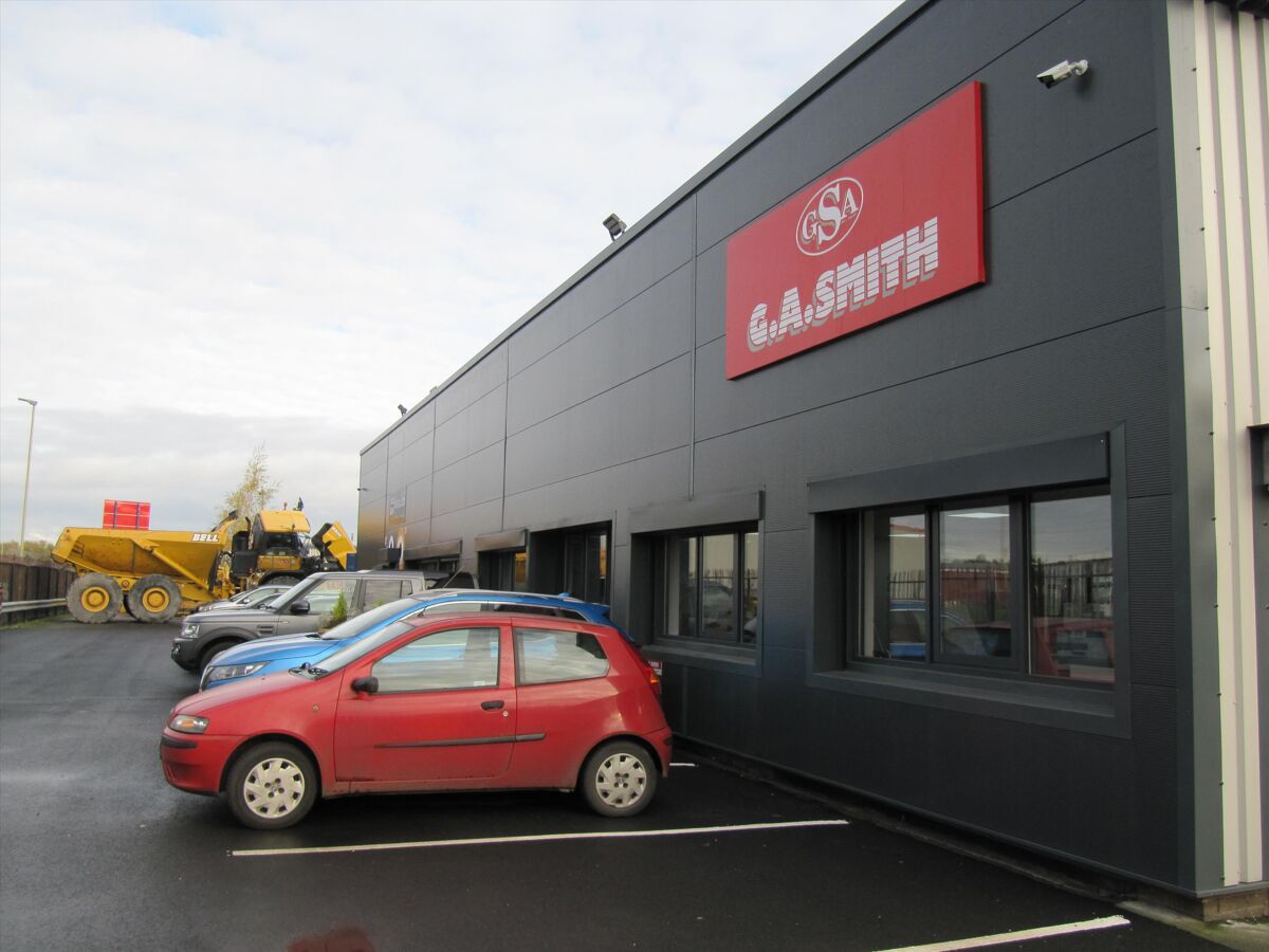 Industrial/Distribution to rent in 4 Throckley Way, Middlefields