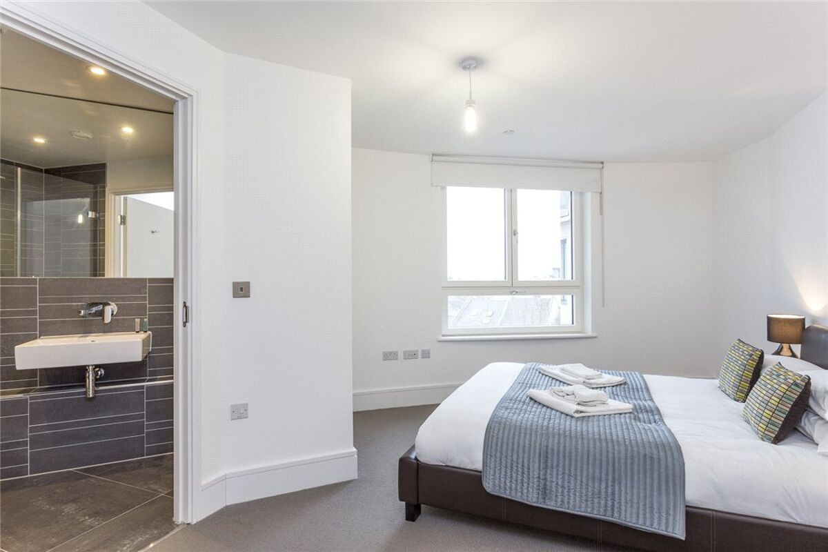 flat for sale in St. Luke's Avenue, The Library Building, Clapham