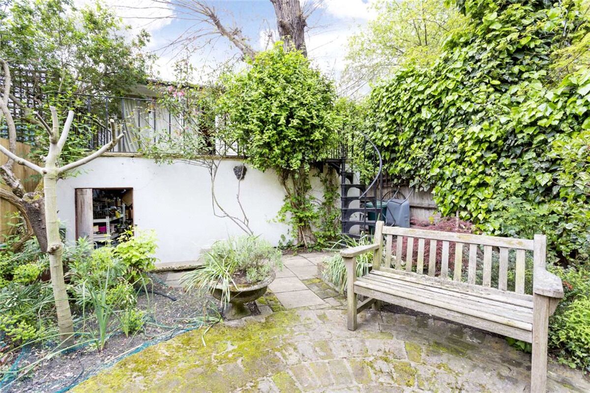 house for sale in Gauden Road, Clapham, London, SW4 CPM150045