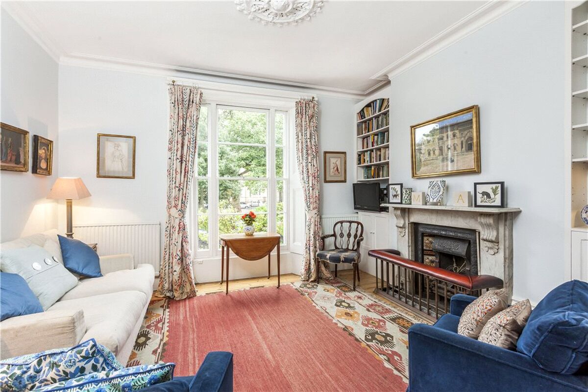 house for sale in Grafton Square, Clapham, London, SW4 CPM150130