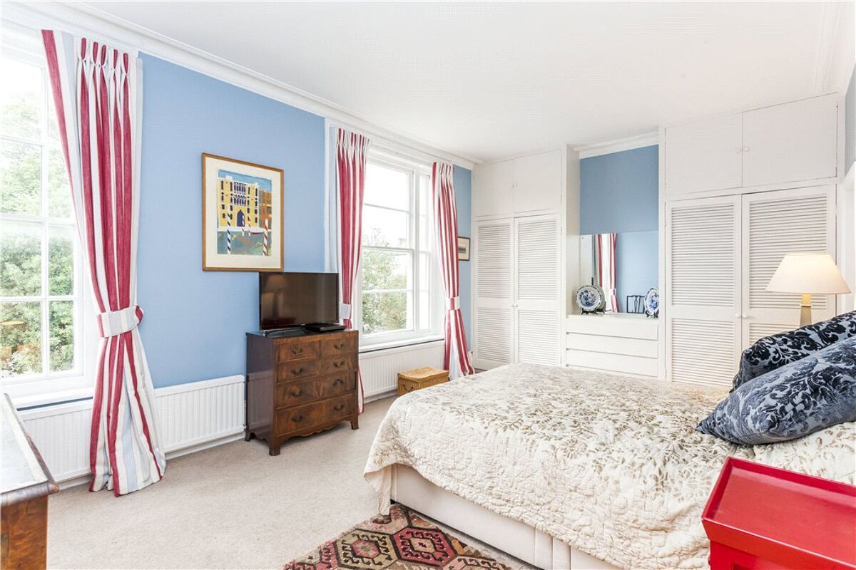 house for sale in Grafton Square, Clapham, London, SW4 CPM150130