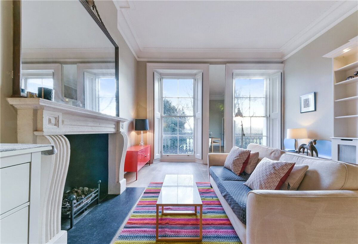flat for sale in Clapham Common North Side, Clapham, SW4 CPM170158