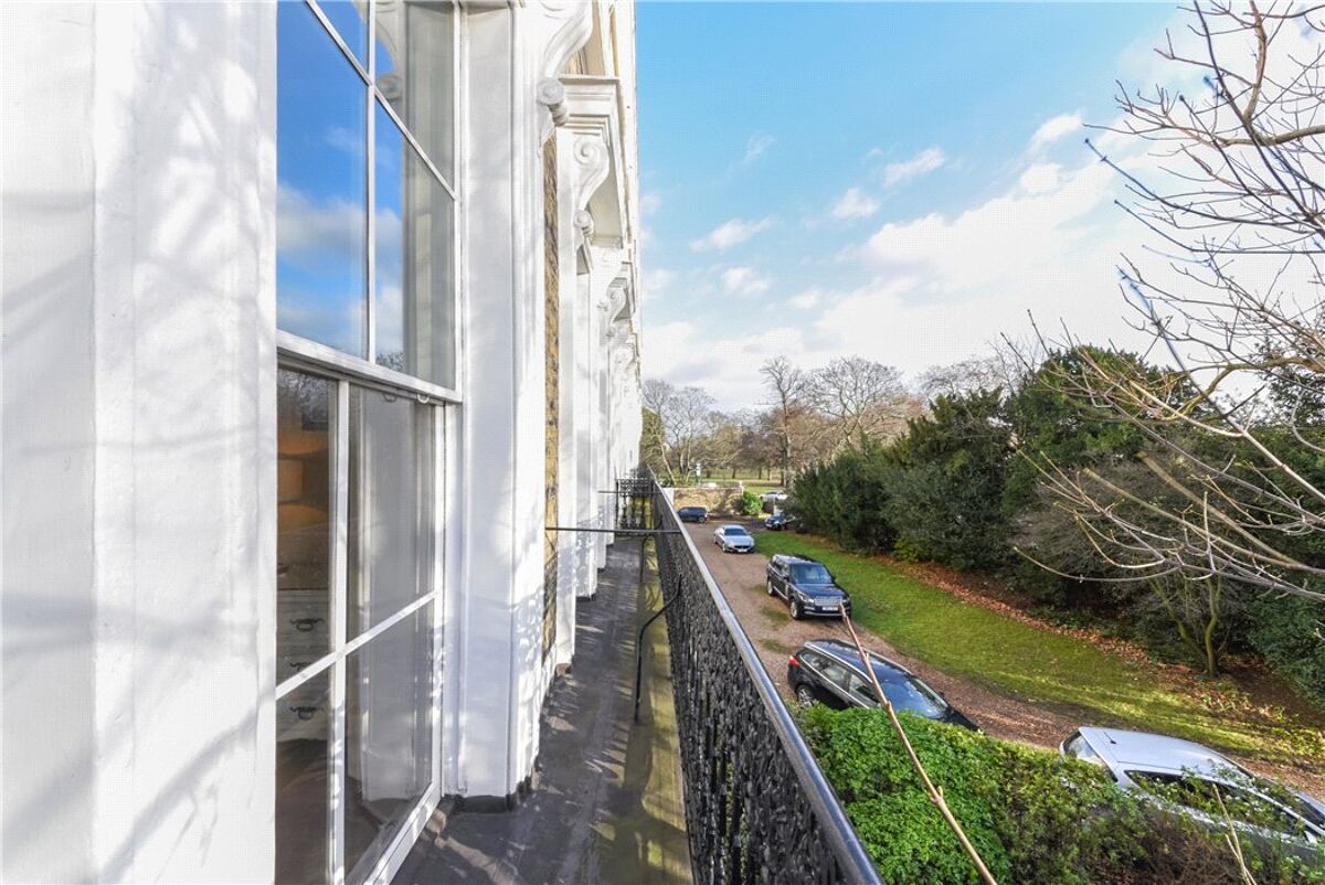 flat for sale in Clapham Common North Side, Clapham, SW4 CPM170158