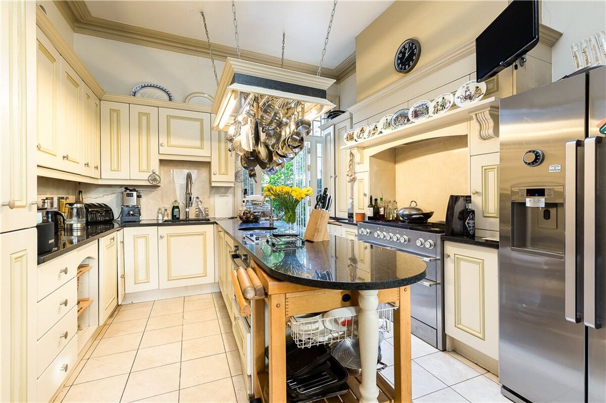 house for sale in Clapham Common North Side, Clapham, London, SW4