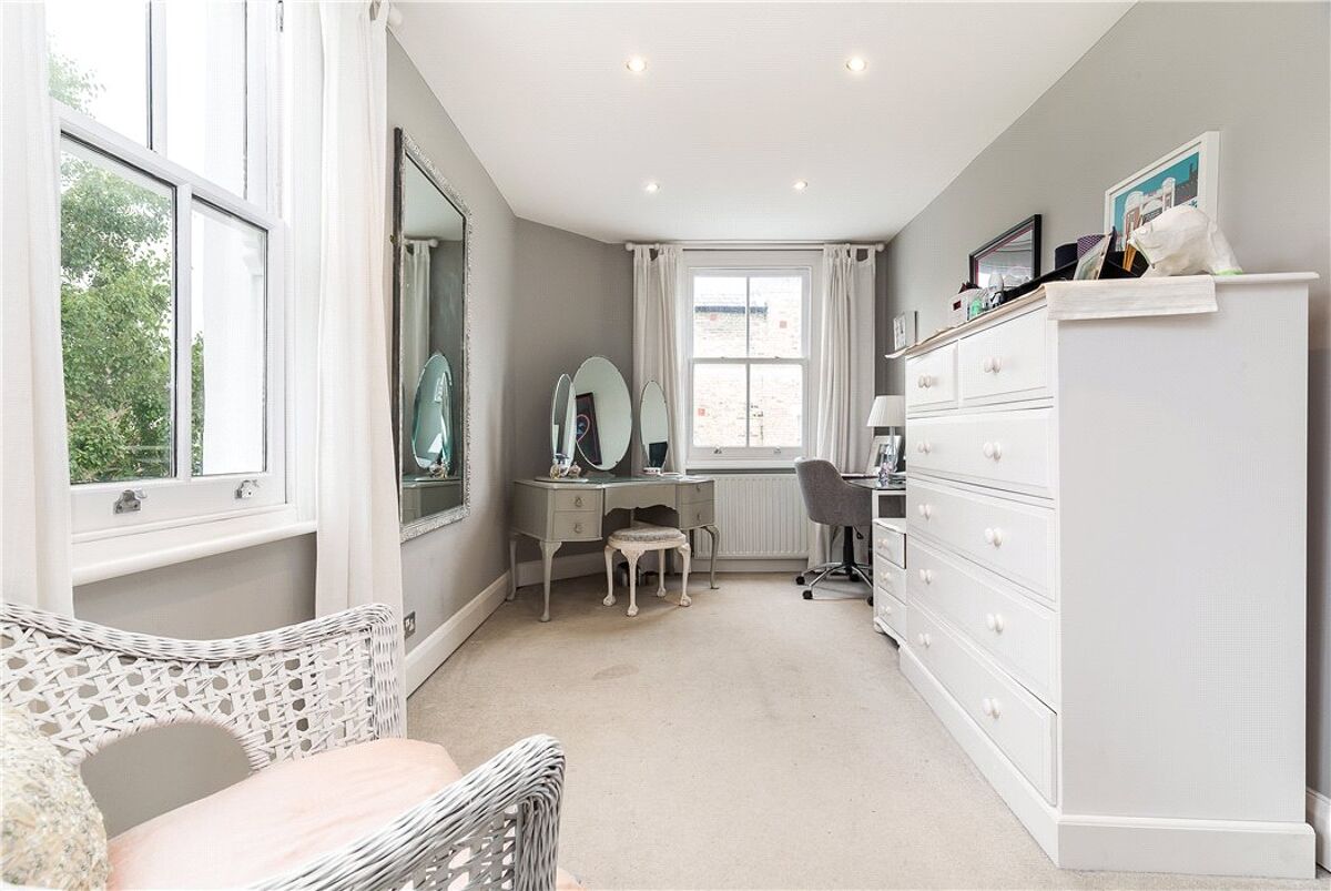 flat for sale in Hayter Road, Brixton, London, SW2 CPM190050 Knight