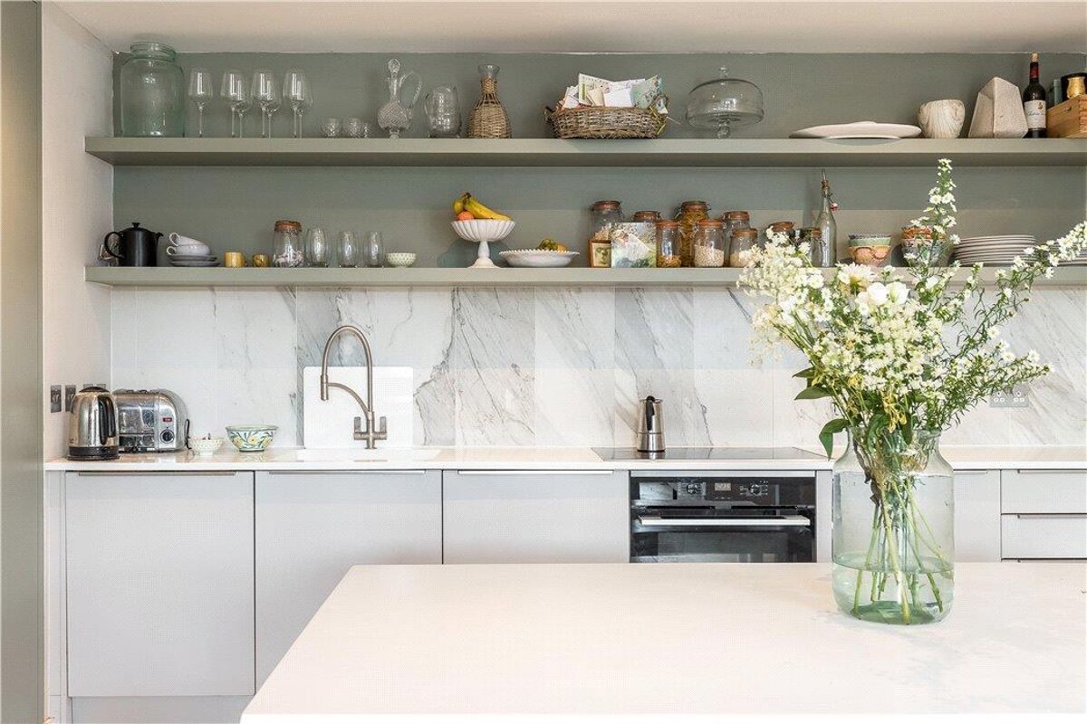 flat for sale in Wingate Square, Clapham, London, SW4 CPM190081