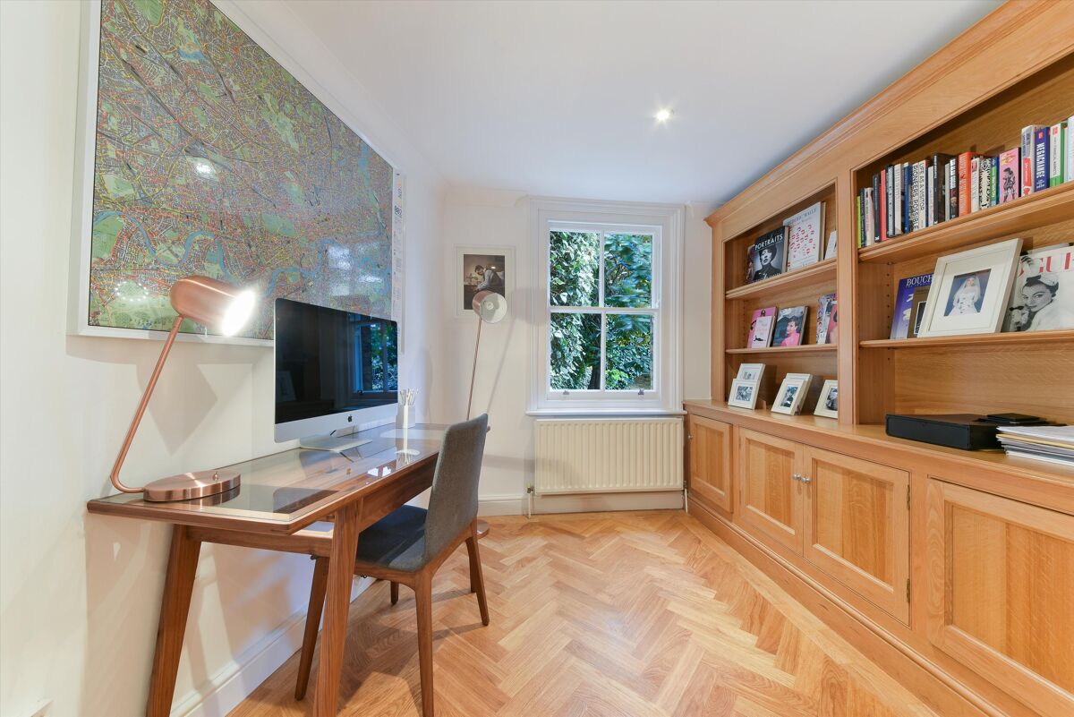 house to rent in Belmont Road, Clapham, London, SW4 CPQ012058190