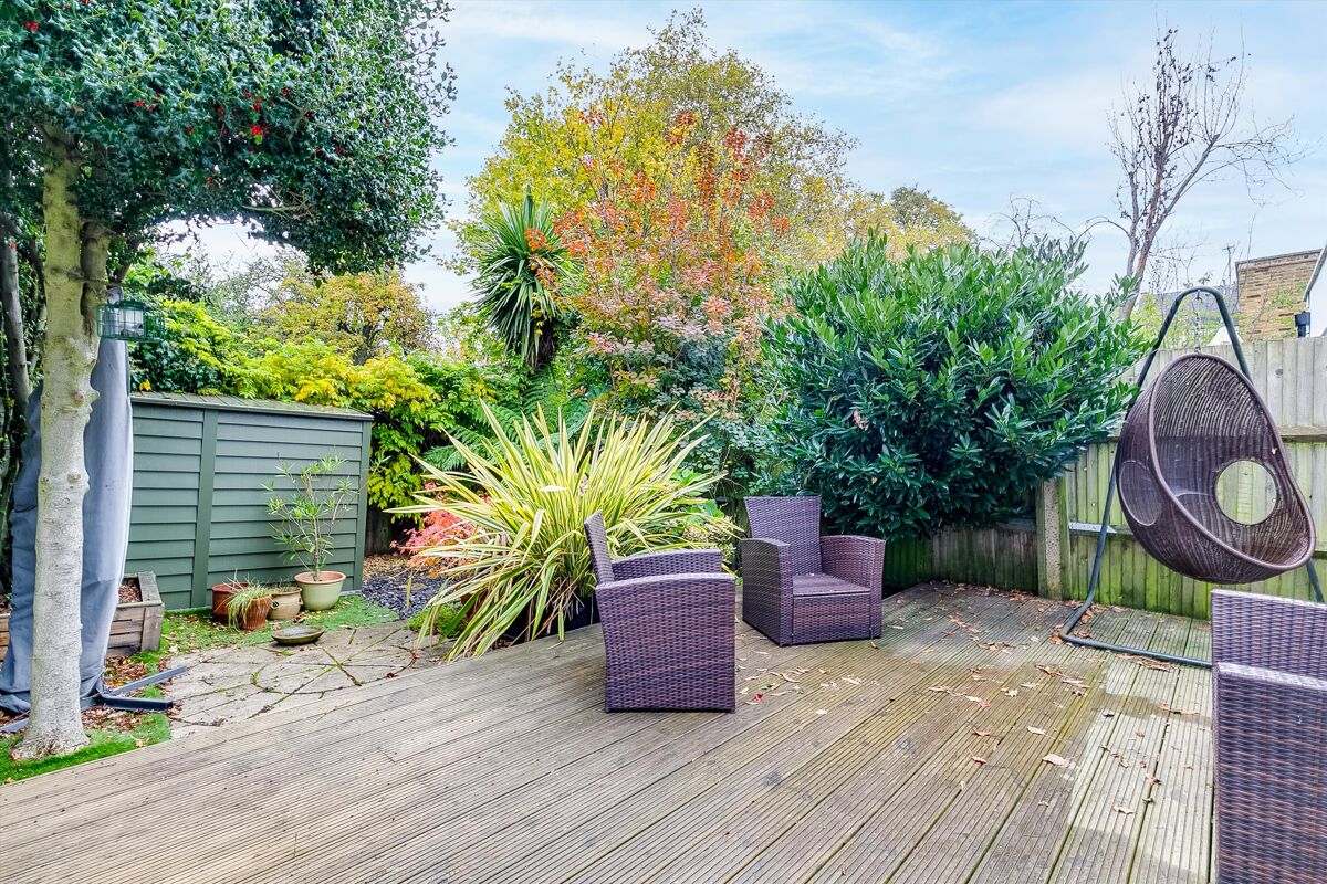 flat to rent in Balham Park Road, London, SW12 CPQ012143892 Knight