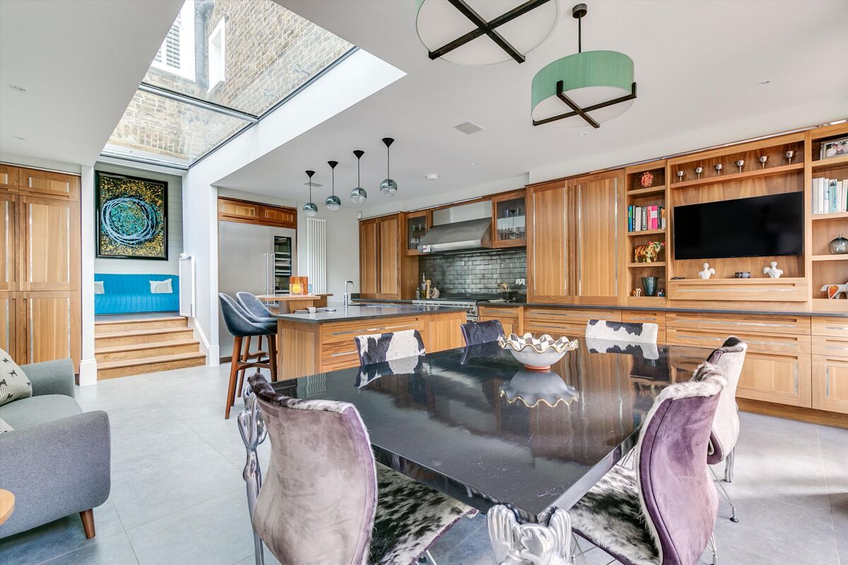 house to rent in Nottingham Road, Bellevue Village, Wandsworth Common