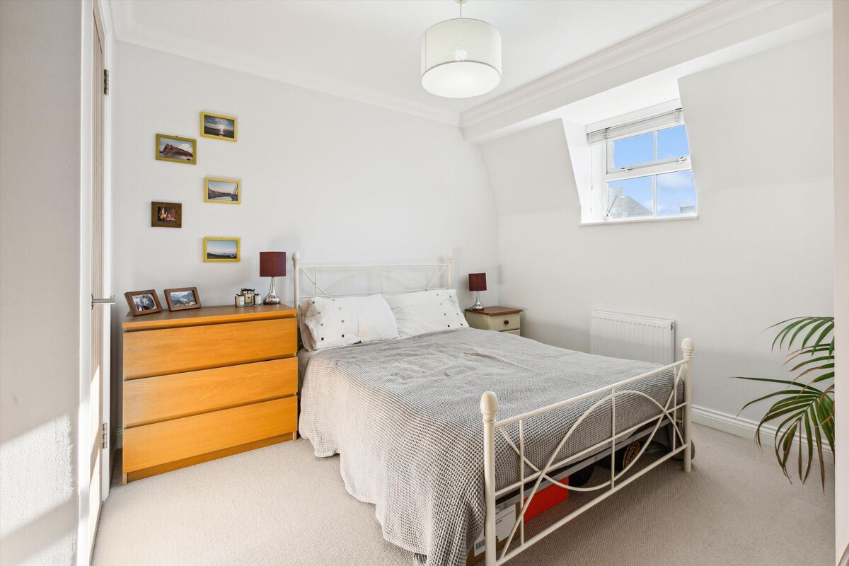 house to rent in Clarence Mews, Clapham South, London, SW12