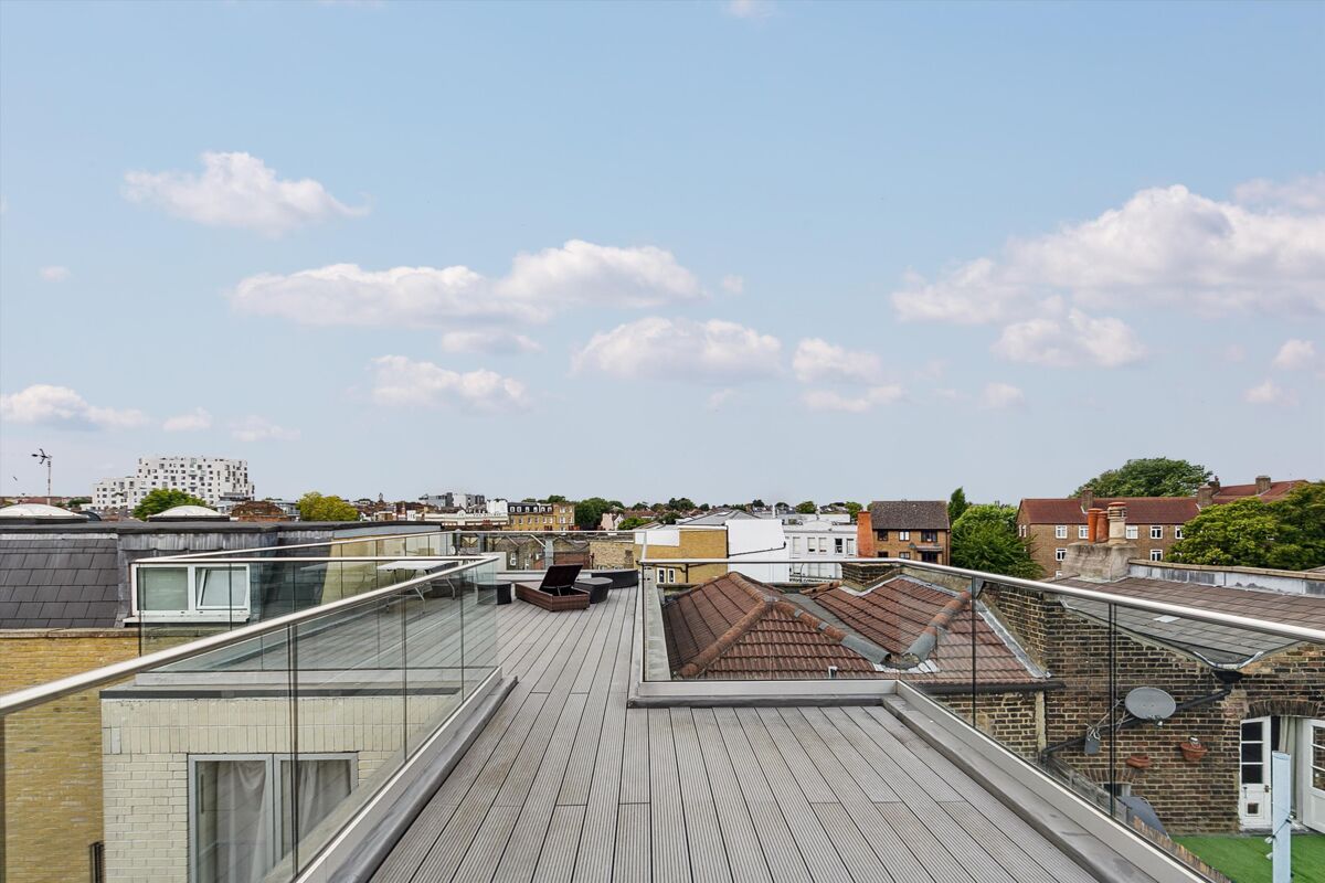 flat to rent in Bedford Road, Clapham, London, SW4 CPQ012251397