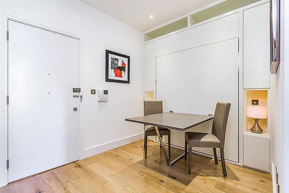 flat to rent in Clapham Road, Stockwell, London, SW9. CPQ012259567