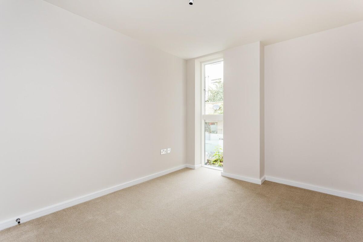 flat to rent in Bedford Road, Clapham, London, SW4 CPQ012361631